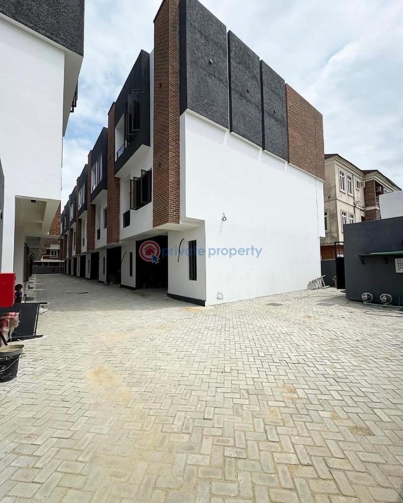 4 bedroom Terraced Duplex For Sale Ologolo Lekki Lagos - 0
