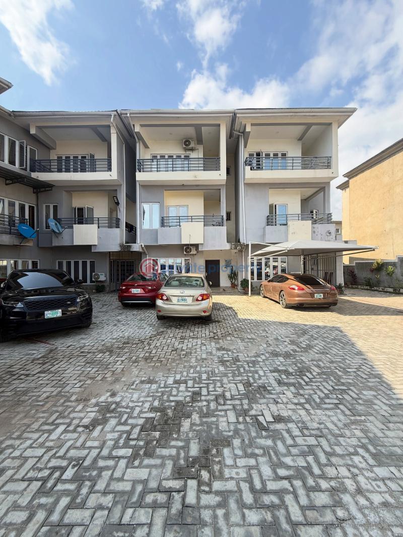 4 bedroom Terraced Duplex For Sale Guzape Abuja Phase 1  - 0