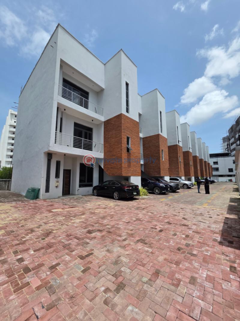 4 bedroom Terraced Duplex For Sale Periwinkle Estate Lekki Phase 1 Lagos - 0