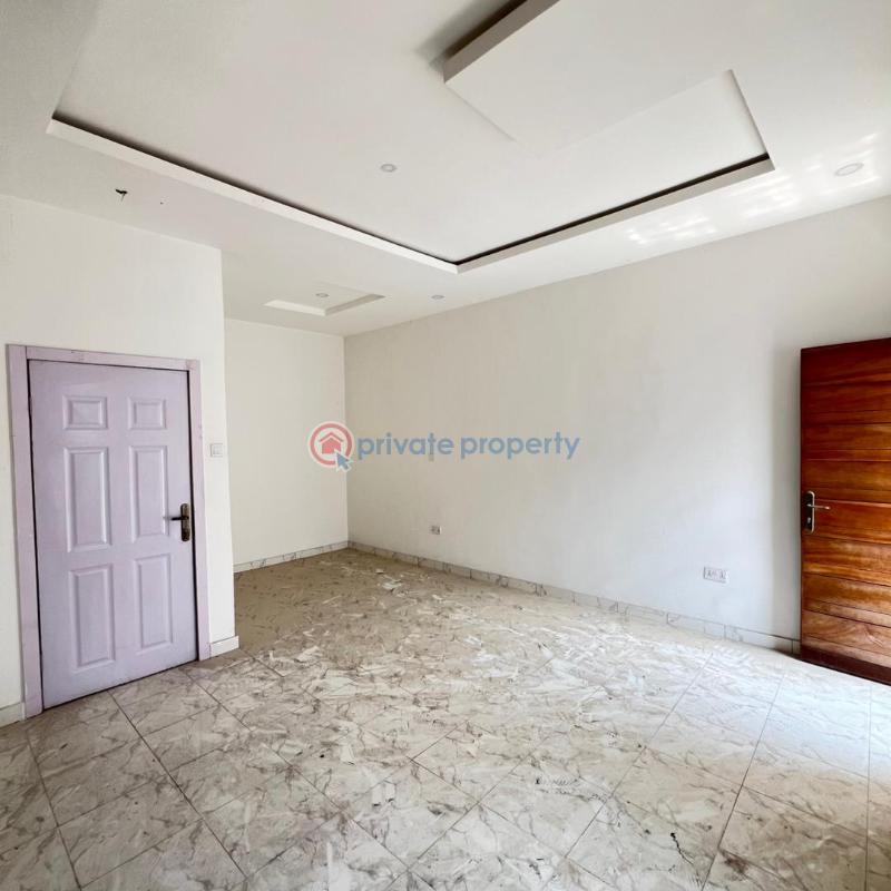 Affordable 4 bedroom terraced duplex with pool. - 4 4 bedroom Terraced Duplex For Sale Lekki Lagos - 4