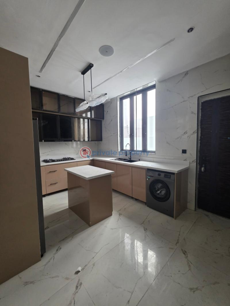5 bedroom Detached Duplex For Sale Lekki Phase 1 Lagos - 3