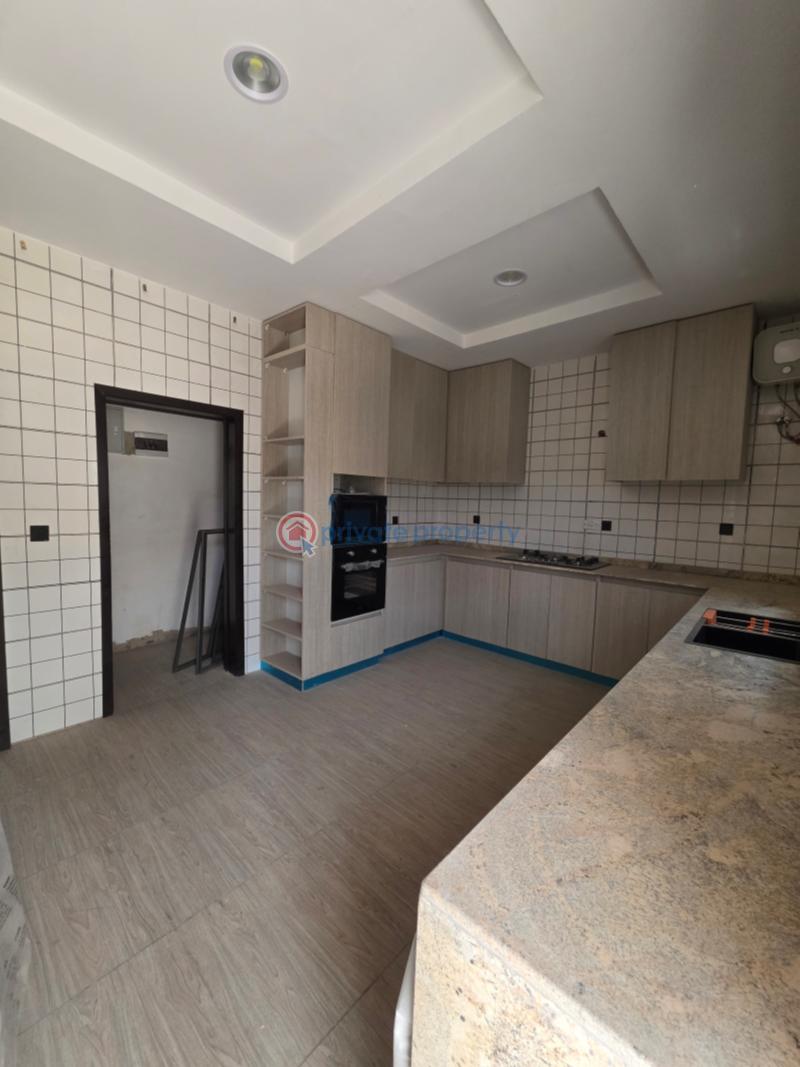 5 bedroom Detached Duplex For Sale Guzape Abuja Phase 1  - 3