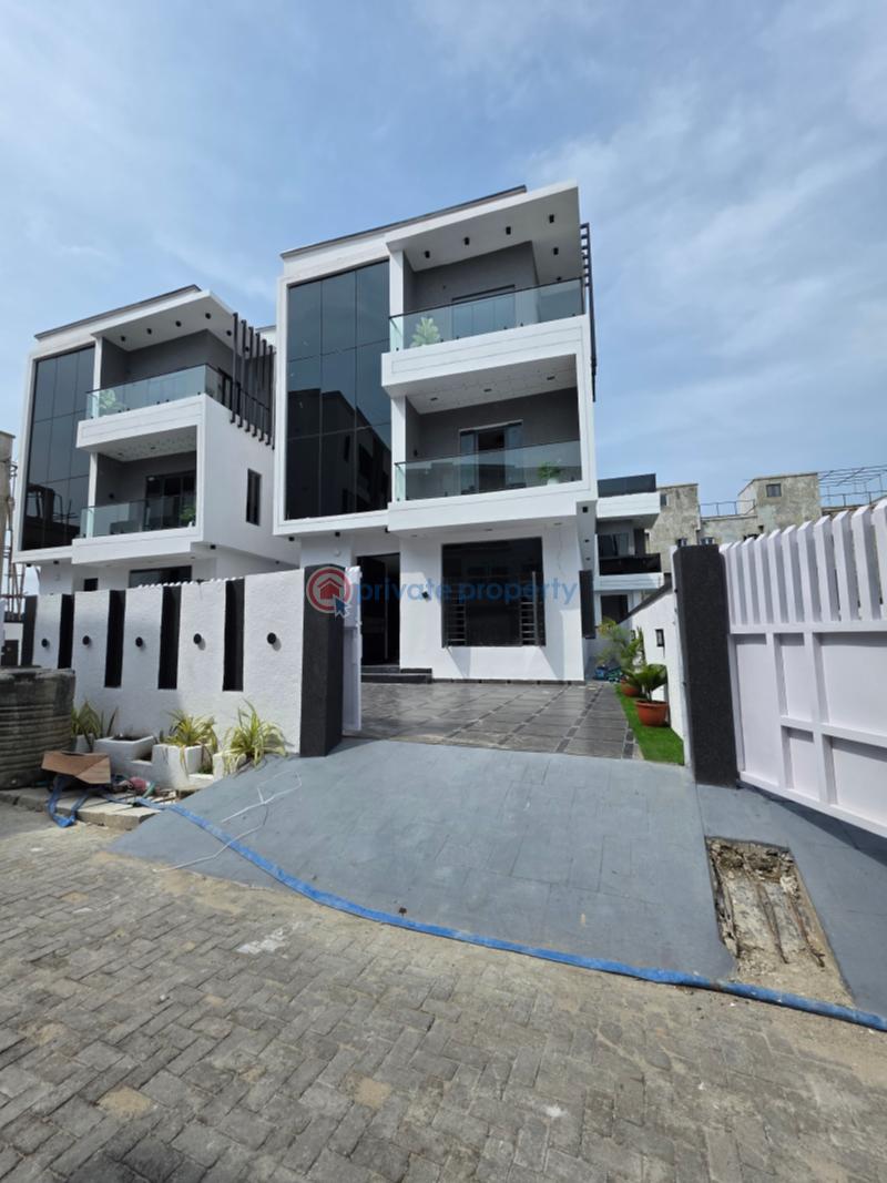 5 bedroom Detached Duplex For Sale Ologolo Lekki Lagos - 0