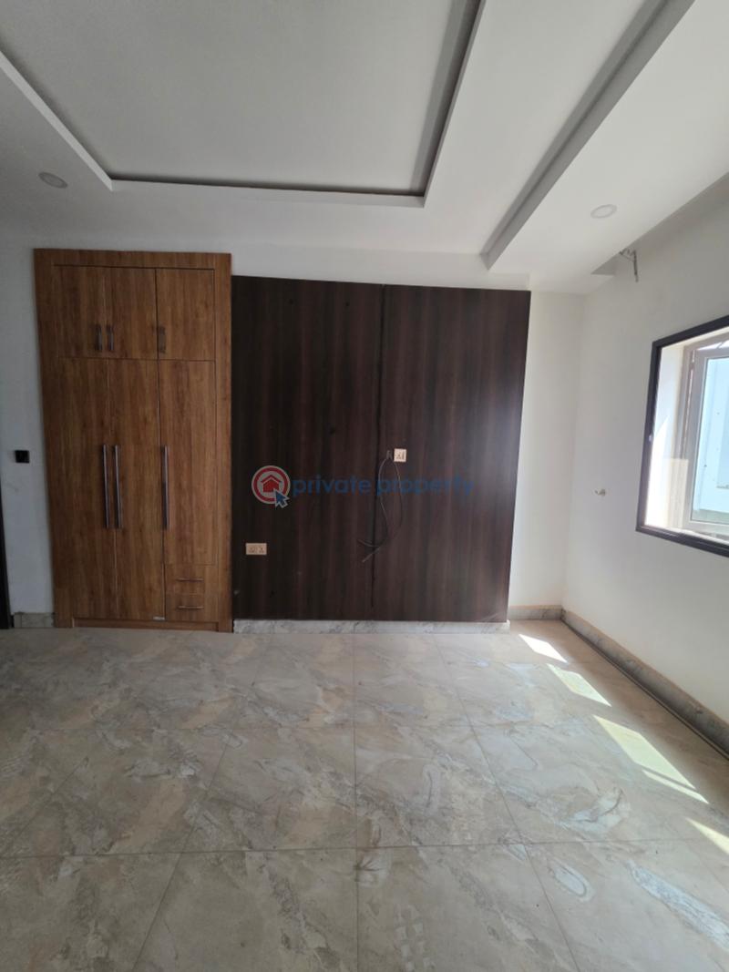 5 bedroom Detached Duplex For Sale Guzape Abuja Phase 1  - 5