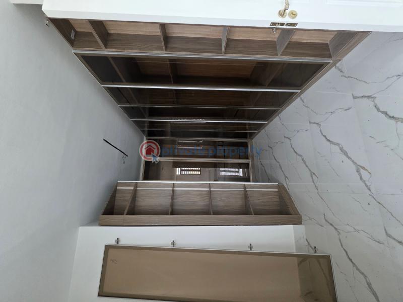 5 bedroom Detached Duplex For Sale Lekki Phase 1 Lagos - 8