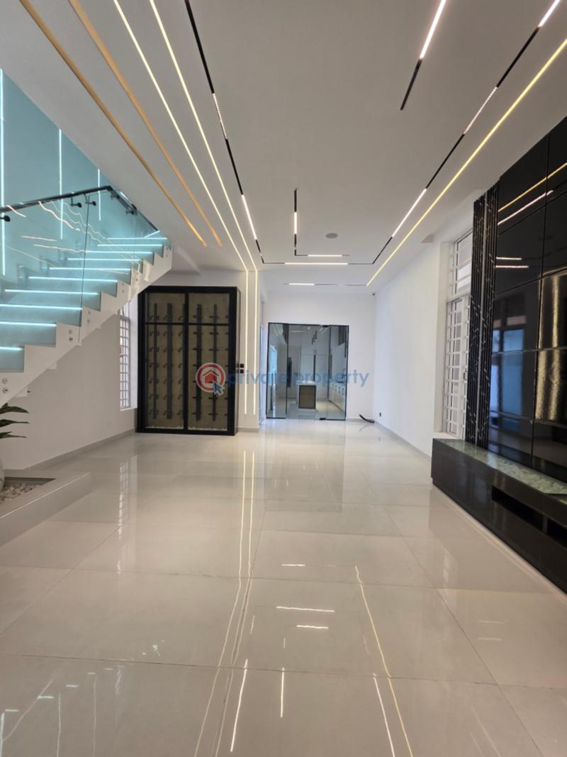 5 bedroom Detached Duplex For Sale Ologolo Lekki Lagos - 1