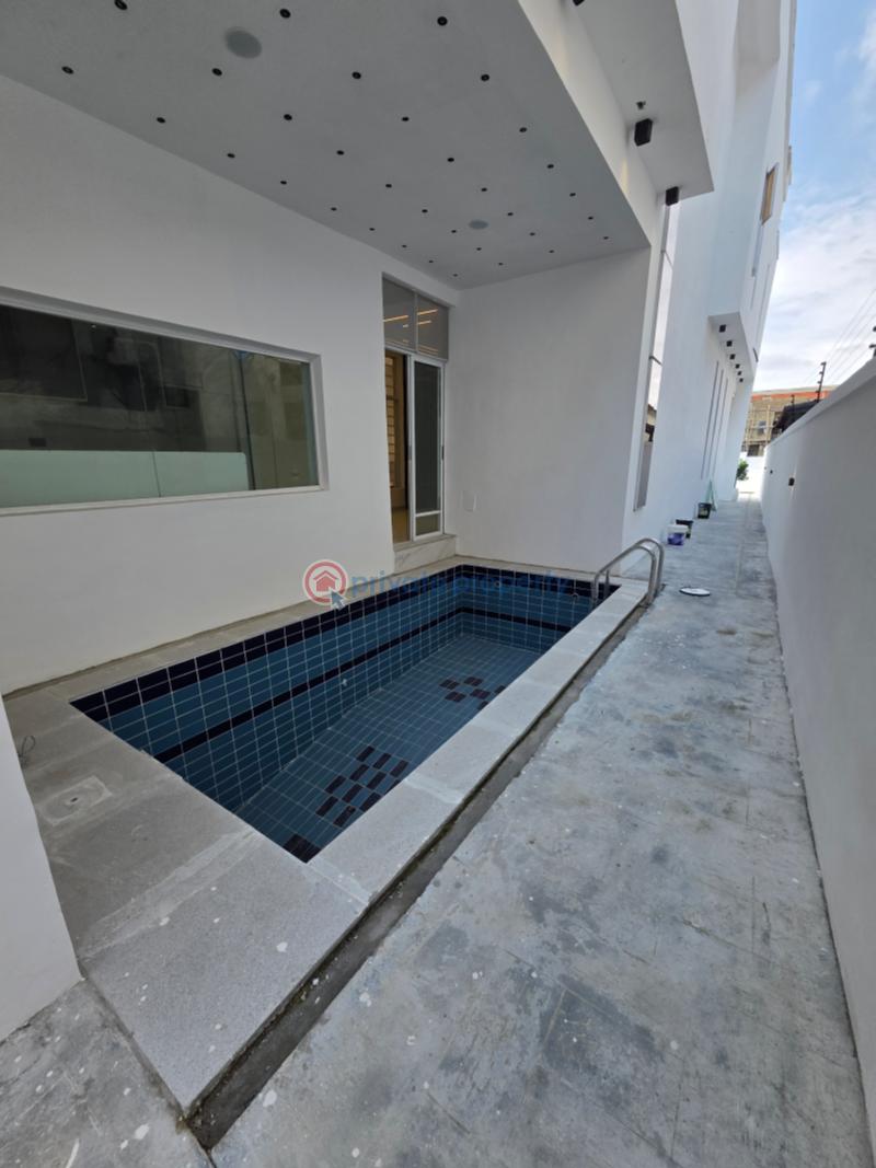 5 bedroom Detached Duplex For Sale Ologolo Lekki Lagos - 10
