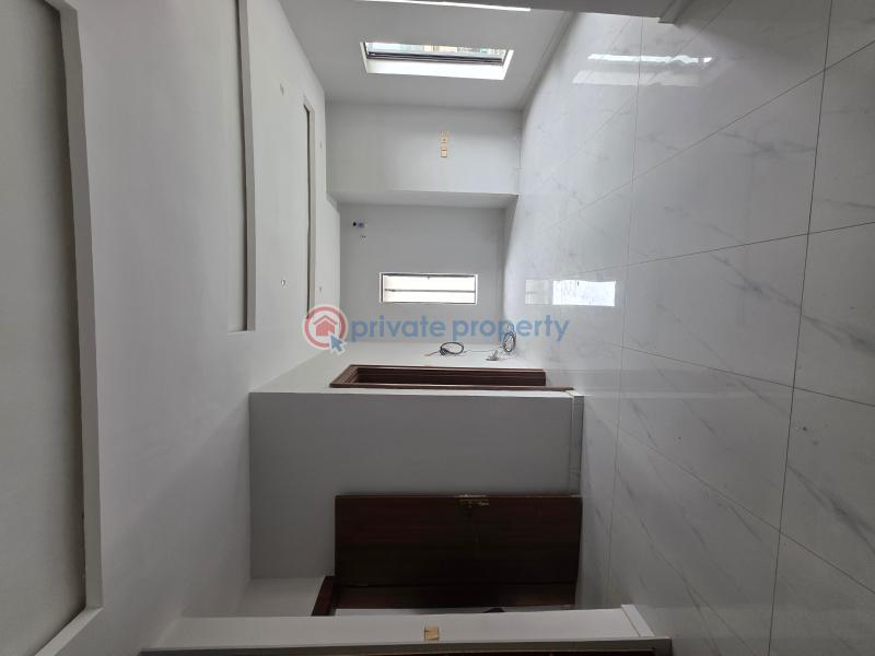 5 bedroom Detached Duplex For Sale Apo Resettlement Apo Abuja Phase 2  - 7