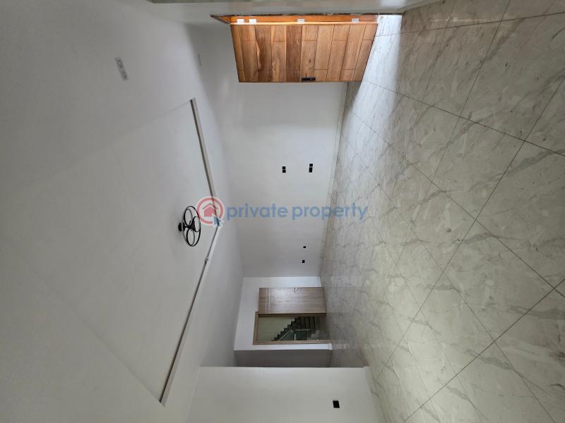 Affordable 5 bedroom semi-detached duplex - 4 5 bedroom Semi detached Duplex For Sale Lekki Phase 1 Lagos - 4