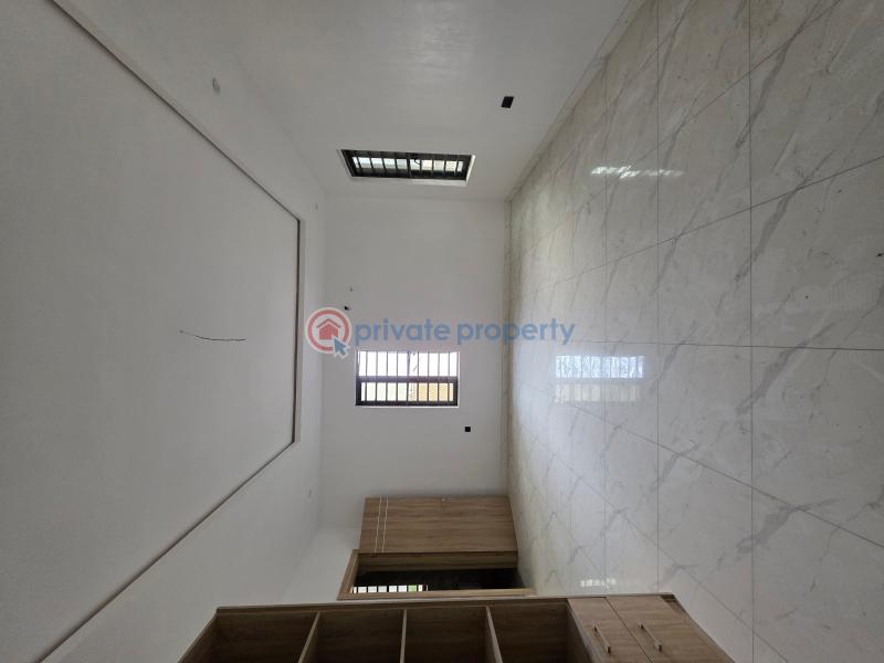 Affordable 5 bedroom semi-detached duplex - 9 5 bedroom Semi detached Duplex For Sale Lekki Phase 1 Lagos - 9