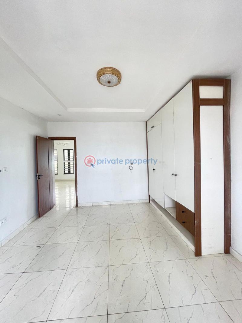5 bedroom Detached Duplex For Sale Lekky County Along Lekki Expressway Lagos - 1