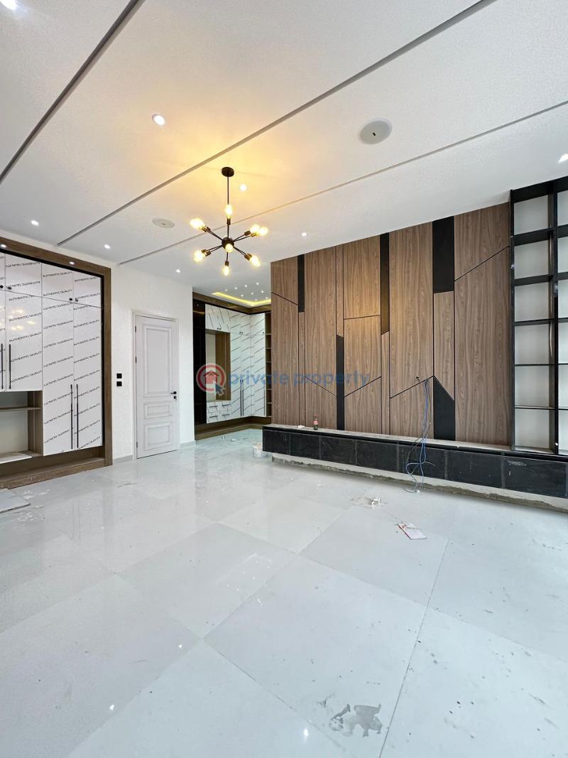 5 bedroom Detached Duplex For Sale Lekky County Along Lekki Expressway Lagos - 4