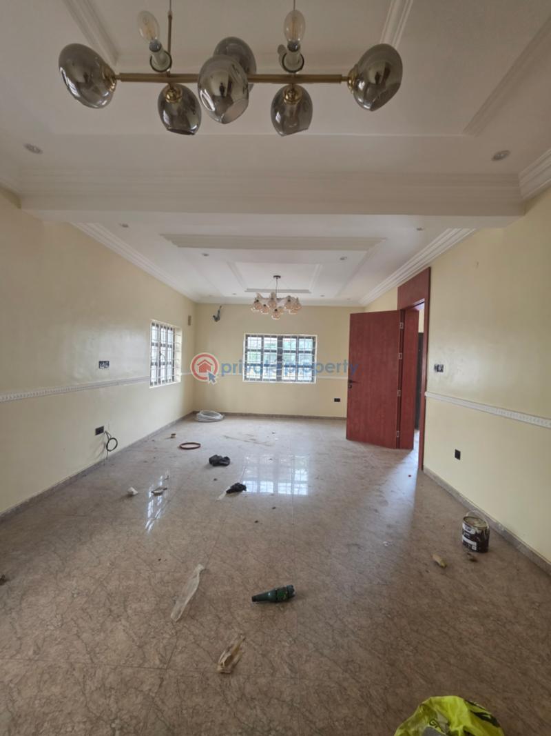 6 bedroom Detached Duplex For Sale Carlton Gate Estate Chevron Drive Lekki Lagos - 3