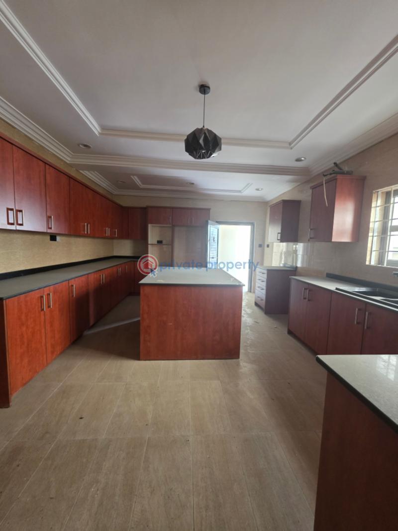 6 bedroom Detached Duplex For Sale Carlton Gate Estate Chevron Drive Lekki Lagos - 2