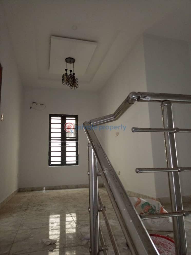 4 bedroom Semi detached Duplex For Sale Saka Ologolo Lekki Lagos - 11