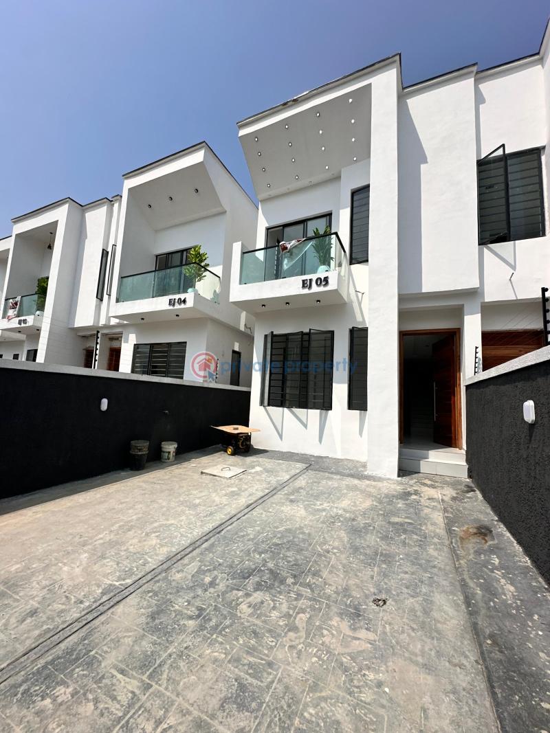 4 bedroom Semi detached Duplex For Sale Ikota Estate Ikota Lekki Lagos - 1