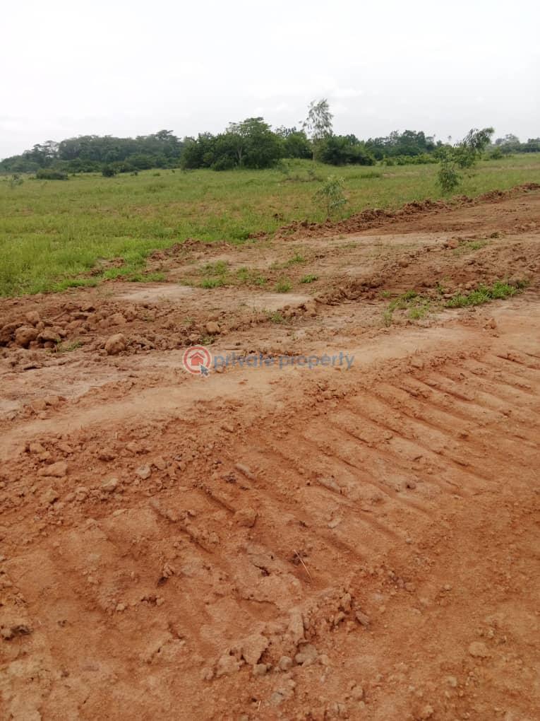 Mixed use Land For Sale Itokin Village Ijebu Ode Road Epe Lagos - 3