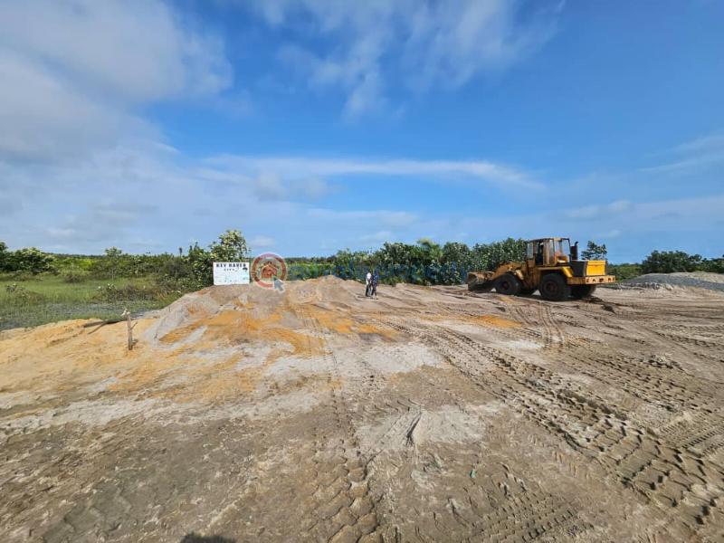 Affordable plot of land - 5 Land For Sale Along Lekki Expressway Lagos - 5