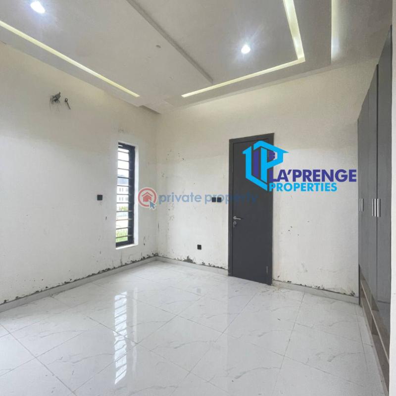 4 bedroom Semi detached Duplex For Sale Ikota Estate Ikota Lekki Lagos - 11