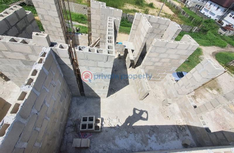 1 bedroom Maisonette For Sale Few Drive From Mega Chicken Ikota. Ikota Lekki Lagos - 2