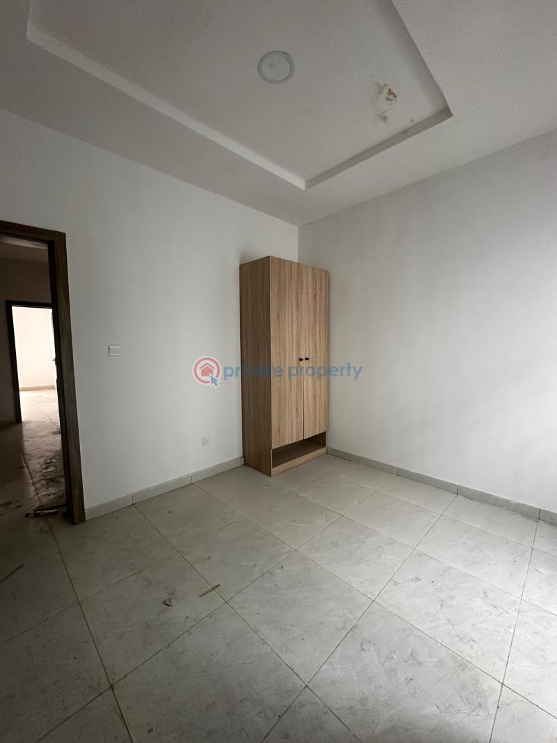 4 bedroom Semi detached Duplex For Sale Oluremi Victoria Garden City Lekki Lagos - 10