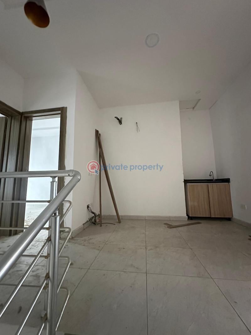 4 bedroom Semi detached Duplex For Sale Oluremi Victoria Garden City Lekki Lagos - 5