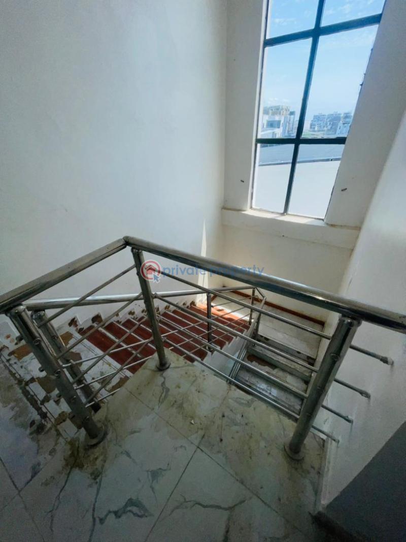 Well-maintained 3-bedroom flat with a penthouse and a bq - 1 3 bedroom Terraced Duplex For Sale Oniru Victoria Island Lagos - 1