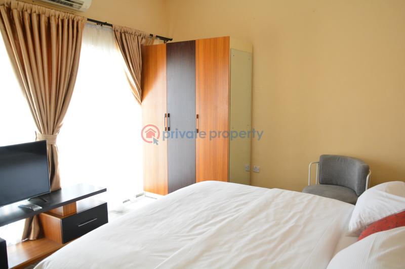 1 bedroom Mini Flat Short let 2 Olatubosun Street. Shonibare Estate. Ikeja GRA Lagos - 11