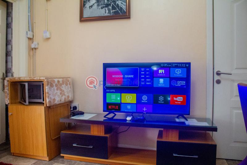 2 bedroom Self Contain Short let 2 Olatubosun Street, Shonibare Estate Ikeja GRA Lagos - 3