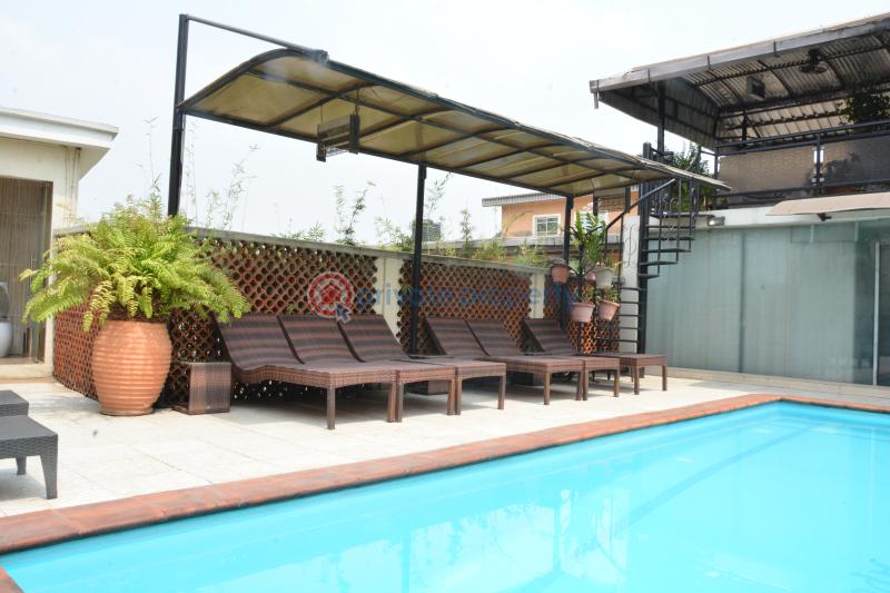 2 bedroom Flat & Apartment Short let 2 Olatubosun Street. Shonibare Estate Ikeja GRA Lagos - 13