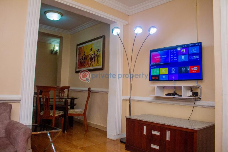 2 bedroom Flat & Apartment Short let 2 Olatubosun Street. Shonibare Estate Ikeja GRA Lagos - 17