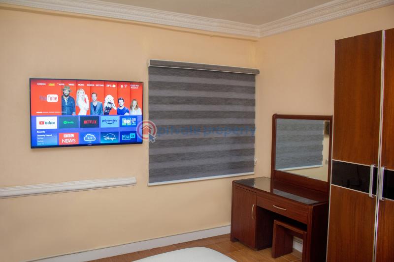 2 bedroom Flat & Apartment Short let 2 Olatubosun Street. Shonibare Estate Ikeja GRA Lagos - 21