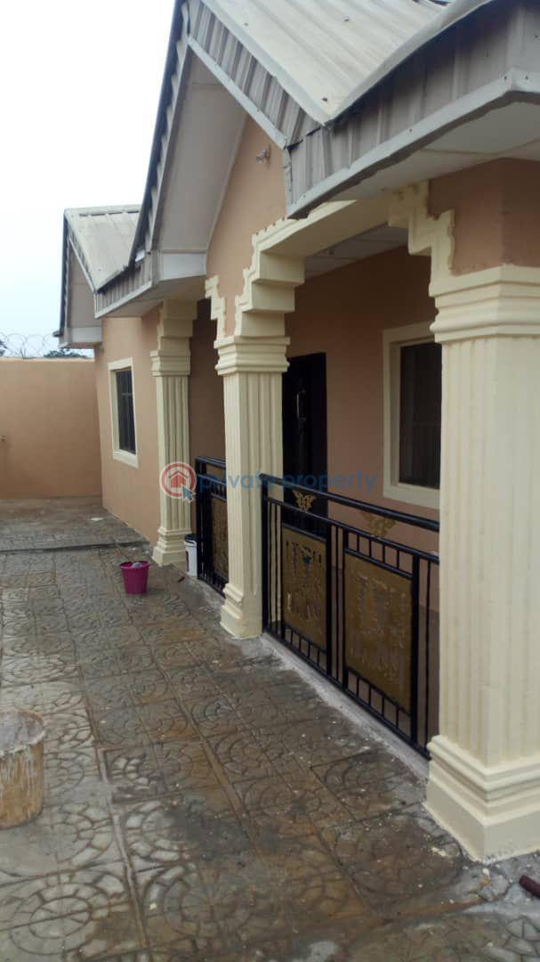 Flat & Apartment For Sale Ajadi Power Line, Temidayo, Ologuneru Ibadan Ibadan Oyo - 1