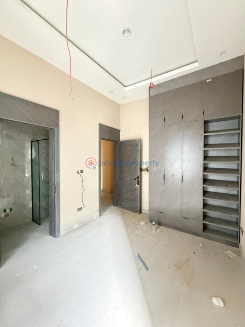 3 bedroom Block Of Flats For Sale Opebi Ikeja Lagos - 6