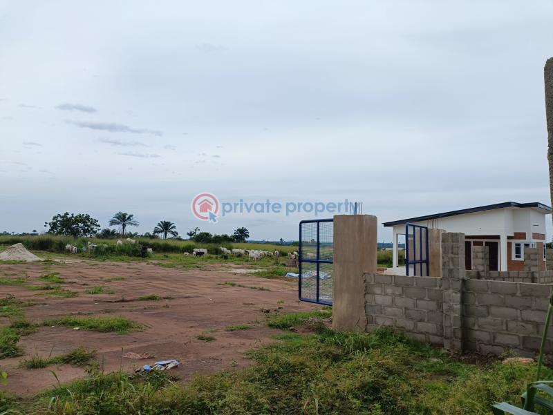 For sale Land Alliance Estate By Faculty Of Agriculture Rivers State