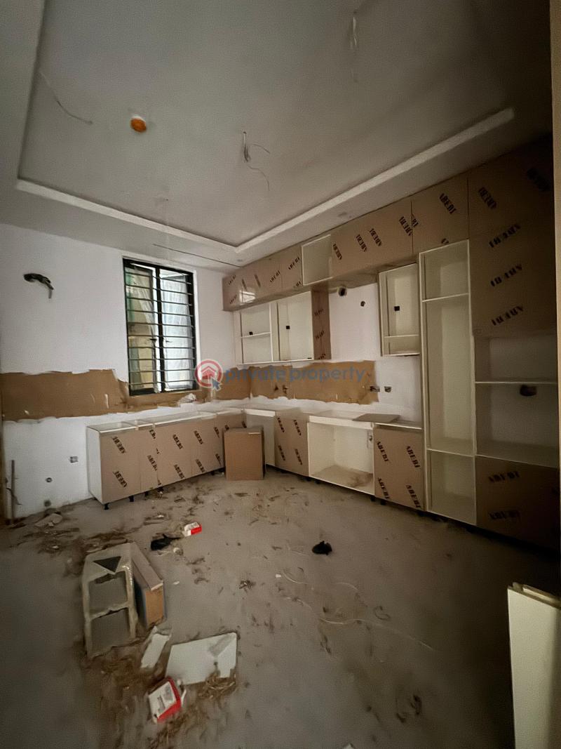 3 bedroom Maisonette For Sale Ikeja GRA Lagos - 3