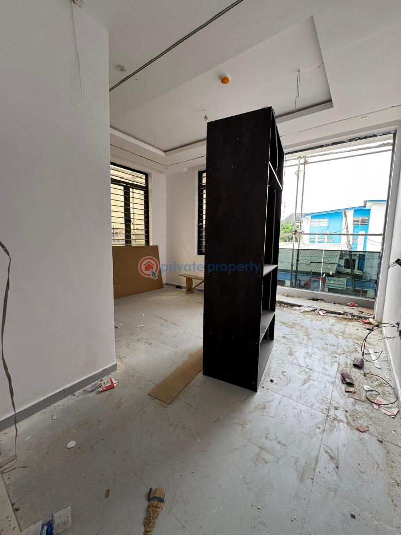 3 bedroom Maisonette For Sale Ikeja GRA Lagos - 13