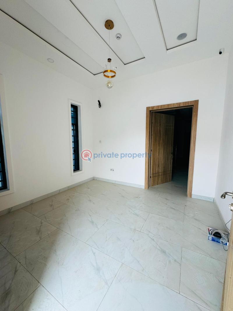 5 bedroom Detached Duplex For Sale Omole Phase 1 Ojodu Lagos - 5