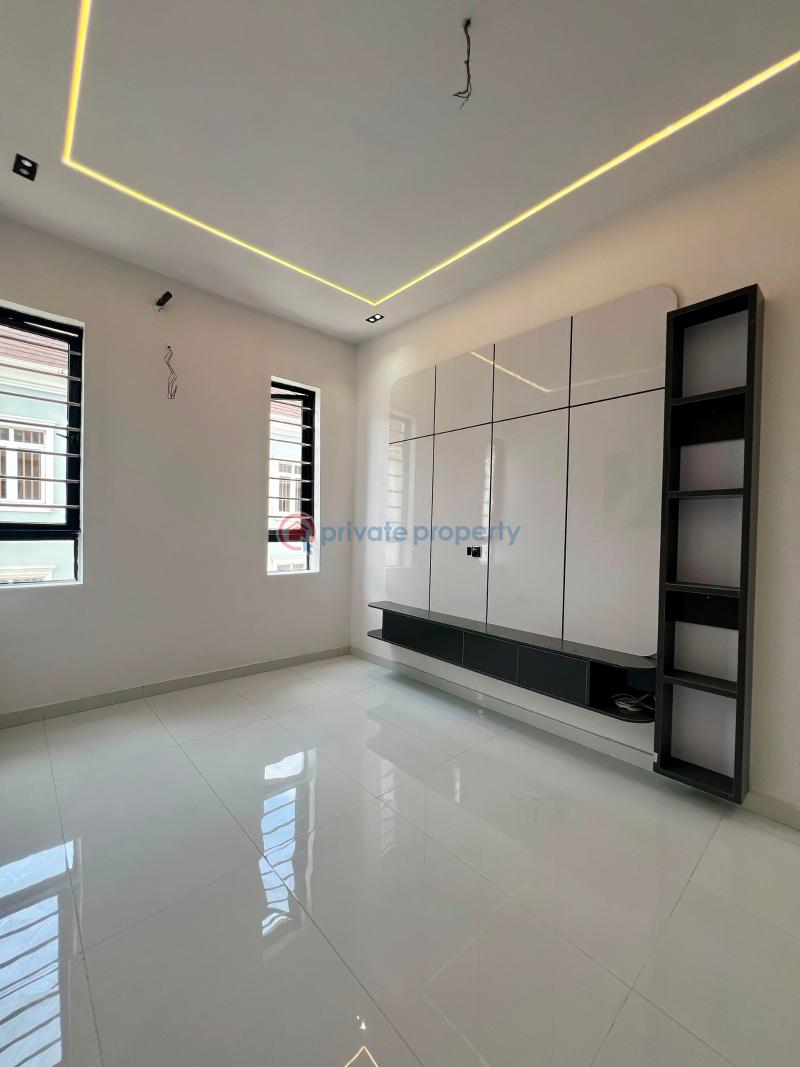 5 bedroom Semi detached Duplex For Sale Ajah Lagos - 2