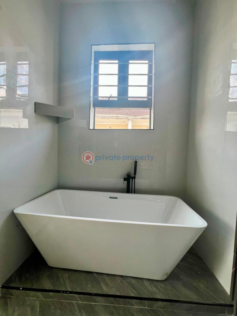 5 bedroom Semi detached Duplex For Sale Ajah Lagos - 4