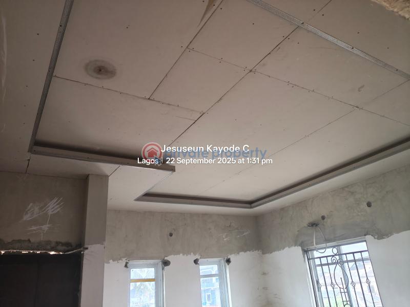 4 bedroom Duplex For Sale Ona Iwamimo Street Off Ori Oke Bus Stop Ejigbo Ejigbo Lagos - 6