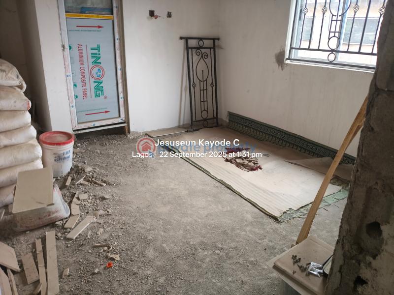 4 bedroom Duplex For Sale Ona Iwamimo Street Off Ori Oke Bus Stop Ejigbo Ejigbo Lagos - 9