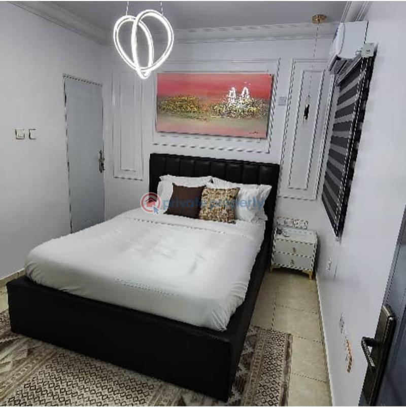 Amazing 3bedroom apartment - 10 3 bedroom Block Of Flats Short let Surulere Lagos - 10