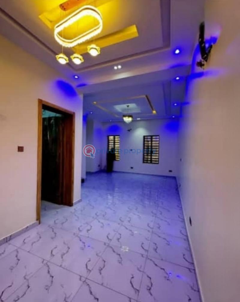 4 bedroom Semi detached Duplex For Sale Ebute Metta Yaba Lagos - 9