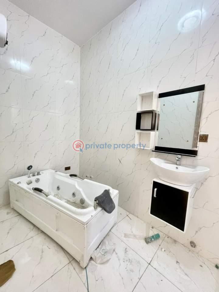 4 bedroom Duplex For Sale Ologolo Lekki Lagos - 4