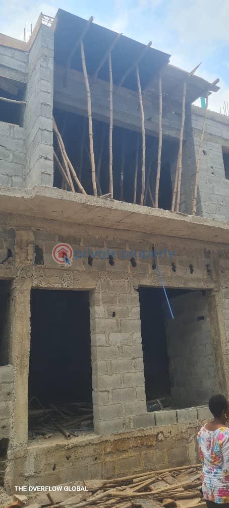 4 bedroom Terraced Duplex For Sale Marble Height, Omole Phase 2 Extension Olowora Ojodu Lagos - 6