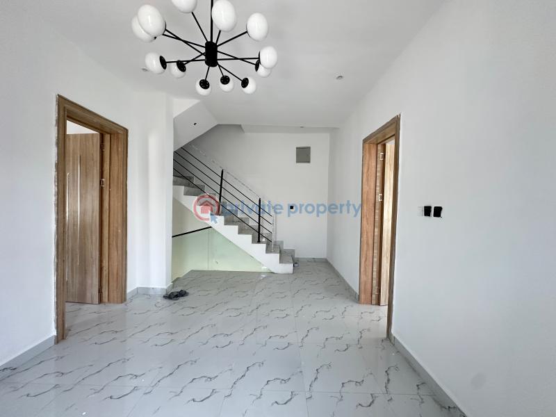 4 bedroom Terraced Duplex For Rent Chevron Tollgate Lekki Lagos - 9