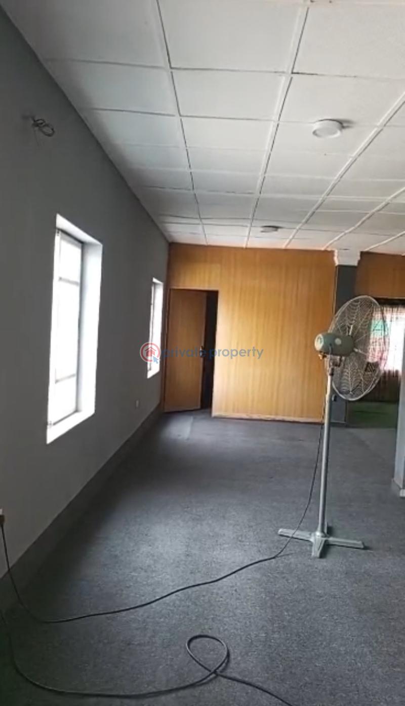 Office For Rent Guduga, Iju Ishaga Ifako-Ijaiye Lagos - 3