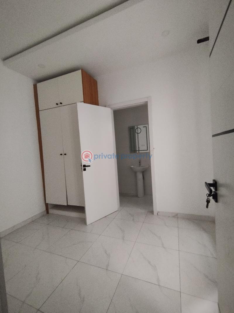 4 bedroom Detached Duplex For Sale Estate Lekki Lagos - 12