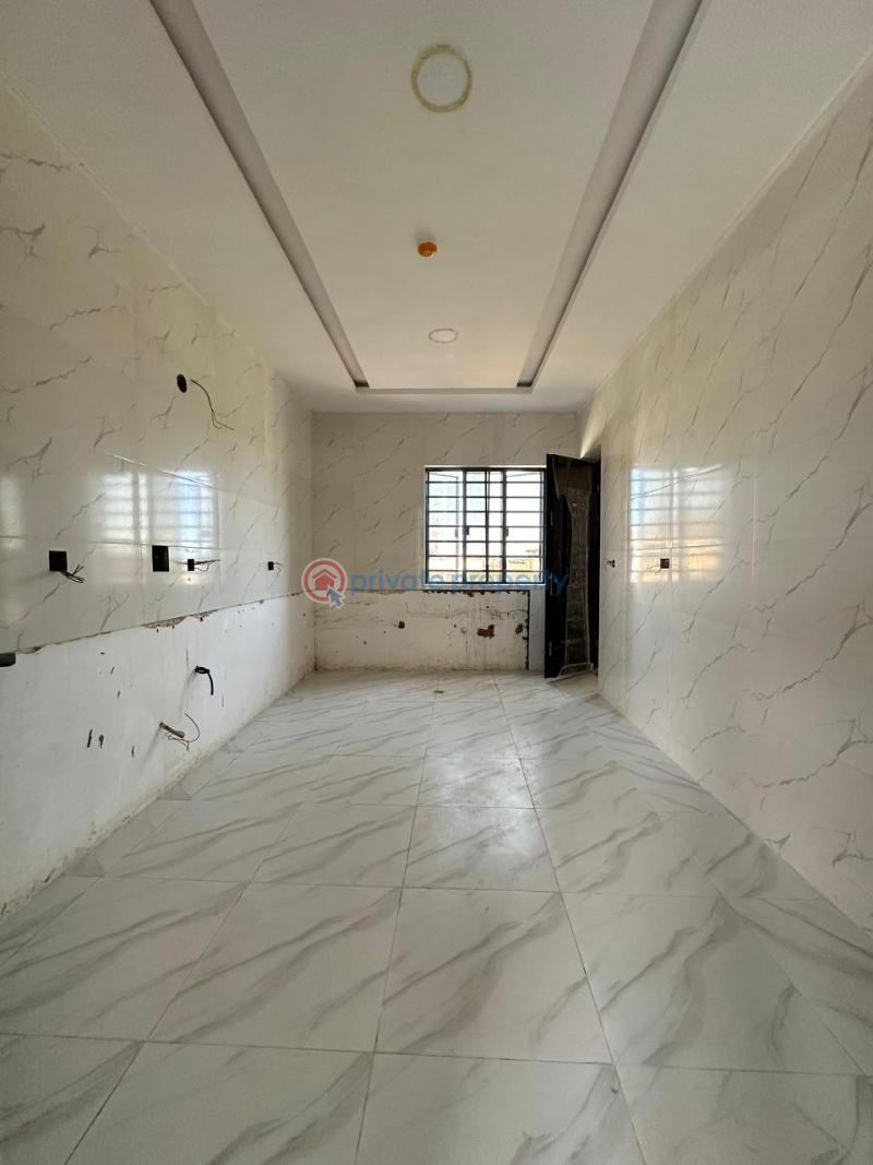 2 bedroom Terrace For Sale Surulere Lagos - 3